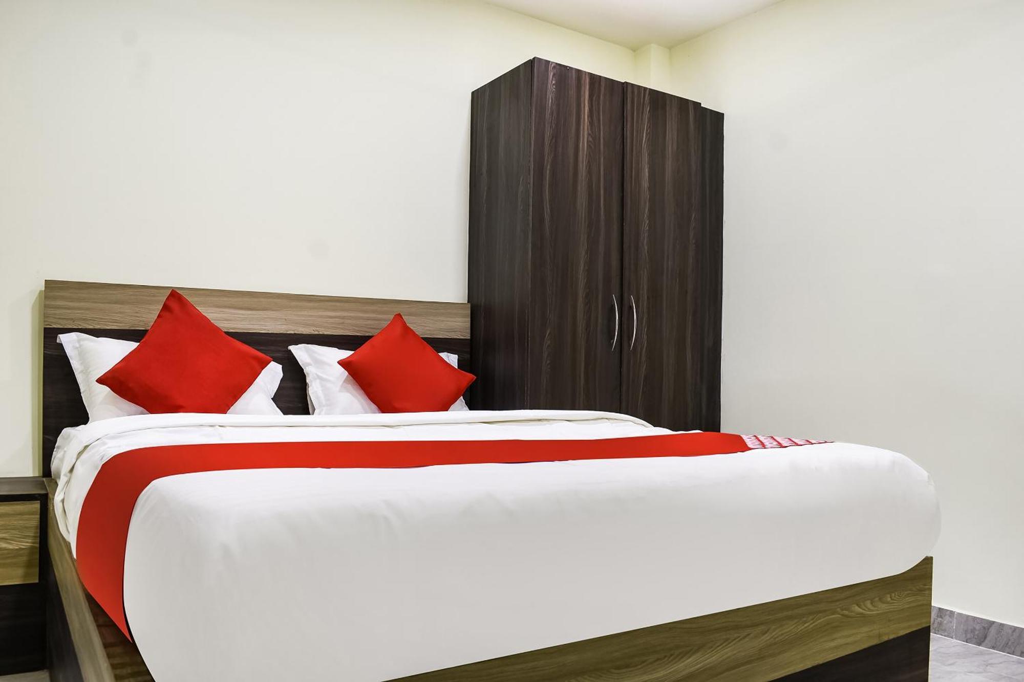 Hotel O S&H Residency Khandagiri Exterior foto